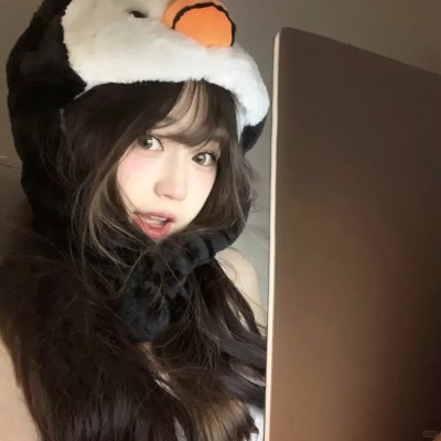 蓝色长袍